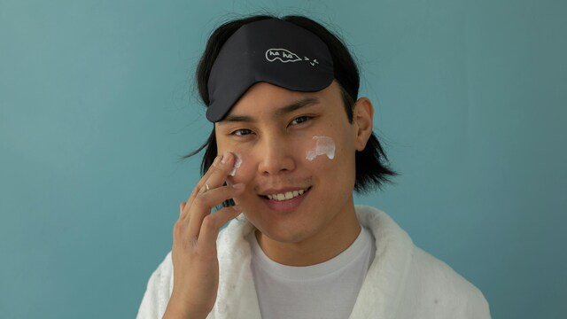 Switch to a gentle, non-foaming cleanser that keeps your skin hydrated and healthy