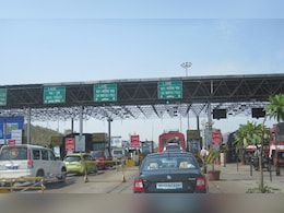 खूश खबर! गावी जाणाऱ्या गणेशभक्तांसाठी टोल माफी जाहीर खूश खबर! गावी जाणाऱ्या गणेशभक्तांसाठी टोल माफी जाहीर