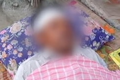 दबंगों ने दलित दंपती को निर्वस्त्र कर पीटा, मदद के लिए आए ग्रामीणों को भी धमकाया दबंगों ने दलित दंपती को निर्वस्त्र कर पीटा, मदद के लिए आए ग्रामीणों को भी धमकाया