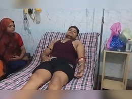 सिनेमा नाही सत्य! 'या' व्यक्तीला दर शनिवारी चावतो साप! नेमका काय आहे प्रकार?