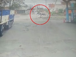 Video: Mahindra Scorpio Flips On Collision With Toyota Fortuner In Haryana Video: Mahindra Scorpio Flips On Collision With Toyota Fortuner In Haryana