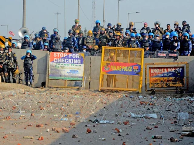 Supreme Court Advises "Neutral Umpire" For Shambhu Border Blockade Fix