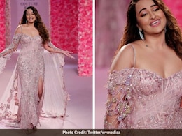 ICW 2024: Sonakshi Sinha Reveals Why She Picked Mom's Saree For Her Wedding, "Took Five Minutes To Choose" ICW 2024: Sonakshi Sinha Reveals Why She Picked Mom's Saree For Her Wedding, "Took Five Minutes To Choose"