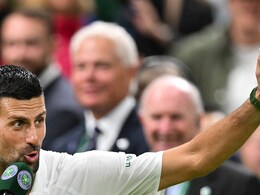 Novak Djokovic: "तुम मुझे छू नहीं सकते...",  दिग्गज टेनिस खिलाड़ी जोकोविच फैन्स से भिड़े, चिढ़ाने का लगाया आरोप Novak Djokovic: "तुम मुझे छू नहीं सकते...",  दिग्गज टेनिस खिलाड़ी जोकोविच फैन्स से भिड़े, चिढ़ाने का लगाया आरोप