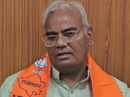 Rajasthan Politics: राजस्थान के शिक्षा मंत्री का बड़ा बयान, बोले- 'घबराकर विधानसभा नहीं आ रहे अशोक गहलोत' Rajasthan Politics: राजस्थान के शिक्षा मंत्री का बड़ा बयान, बोले- 'घबराकर विधानसभा नहीं आ रहे अशोक गहलोत'