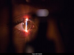Chinese Man Loses One Eye After Killing A Fly That Landed On His Face Chinese Man Loses One Eye After Killing A Fly That Landed On His Face