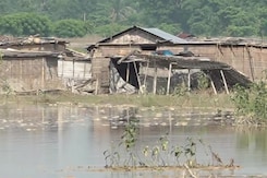 Assam Floods: People In Darrang Seek Relief As They Struggle Amidst Rising Water Levels Assam Floods: People In Darrang Seek Relief As They Struggle Amidst Rising Water Levels