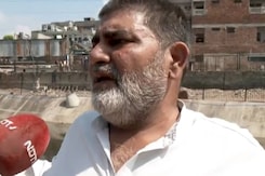 बारिश ने खोली निगम की पोल कचरे के ढेर से परेशान हैं लोग