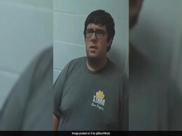 US Teacher Allegedly Stalked, Sent 11-Year-Old 60 Love Letters US Teacher Allegedly Stalked, Sent 11-Year-Old 60 Love Letters