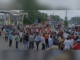 MP News: जनता के इन मुद्दों को लेकर चक्का जाम करना कांग्रेस को पड़ा भारी, इन नेताओं पर FIR दर्ज... MP News: जनता के इन मुद्दों को लेकर चक्का जाम करना कांग्रेस को पड़ा भारी, इन नेताओं पर FIR दर्ज...