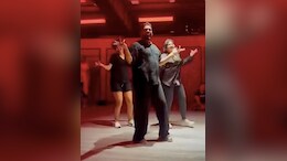 Did Muttiah Muralitharan Dance On 'Tauba Tauba' In Viral Video - Here's The Truth