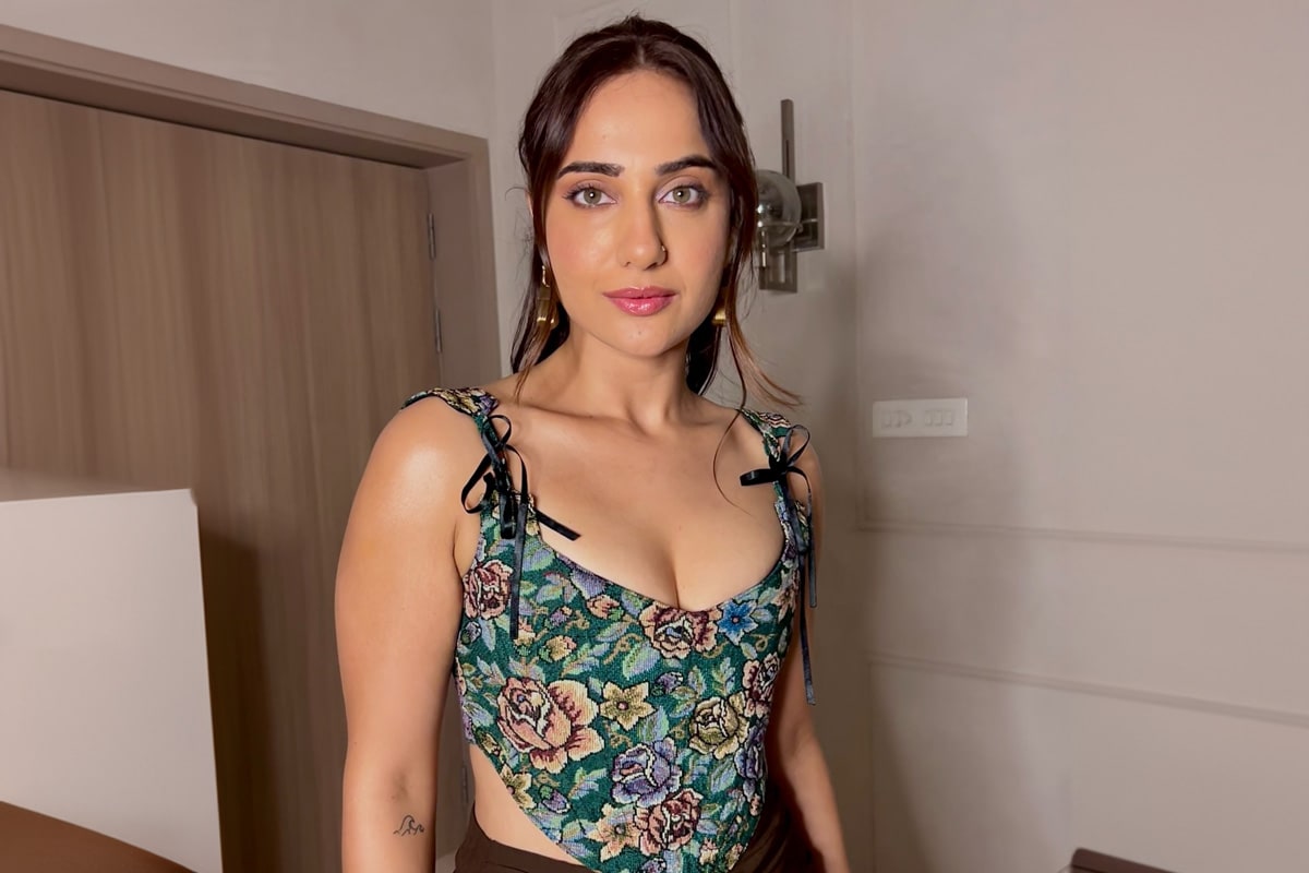 Kusha Kapila Opens Up About Samay Raina's Roast: Some Jokes Straight Up Dehumanized Me Kusha Kapila Opens Up About Samay Raina's Roast: Some Jokes Straight Up Dehumanized Me