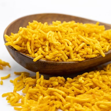 Bhujia Vs Sev: What Really Sets These Crunchy Snacks Apart? Find Out Here