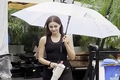Celeb Spotting: Ananya Panday's Day Out In The Rain Celeb Spotting: Ananya Panday's Day Out In The Rain