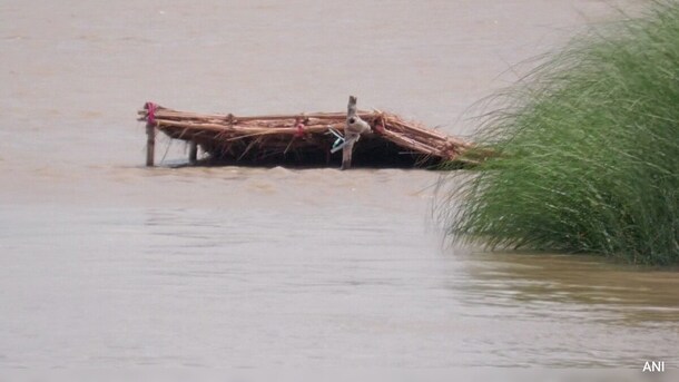 Rs 180 Crore To Rs 22 Crore: UP Reworks Flood Management Strategy, Cuts Costs