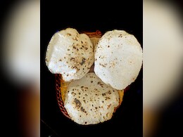 आटे में ये चीज मिलाकर गूंथेंगी तो रोटियां बनेंगी गोल और मुलायम, घंटों तक बरकरार रहेगी सॉफ्टनेस नहीं होगी कड़ी आटे में ये चीज मिलाकर गूंथेंगी तो रोटियां बनेंगी गोल और मुलायम, घंटों तक बरकरार रहेगी सॉफ्टनेस नहीं होगी कड़ी
