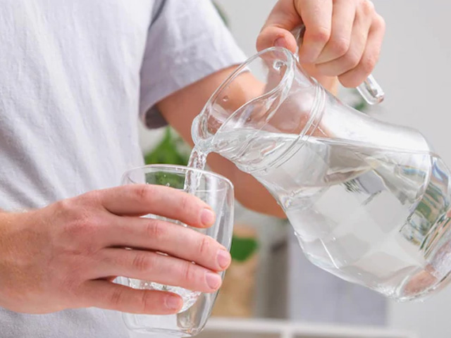 Myth Debunked: Thirst Doesn't Always Mean You're Dehydrated