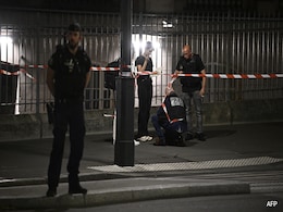 Soldier Injured In Paris Knife Attack, Suspect Arrested: Cops Soldier Injured In Paris Knife Attack, Suspect Arrested: Cops