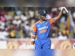 Yashasvi Jaiswal: जायसवाल ने हासिल की बड़ी उपलब्धि, कारनामा करने  वाले पूरी टीम में इकलौते बल्लेबाज, लेकिन... Yashasvi Jaiswal: जायसवाल ने हासिल की बड़ी उपलब्धि, कारनामा करने  वाले पूरी टीम में इकलौते बल्लेबाज, लेकिन...