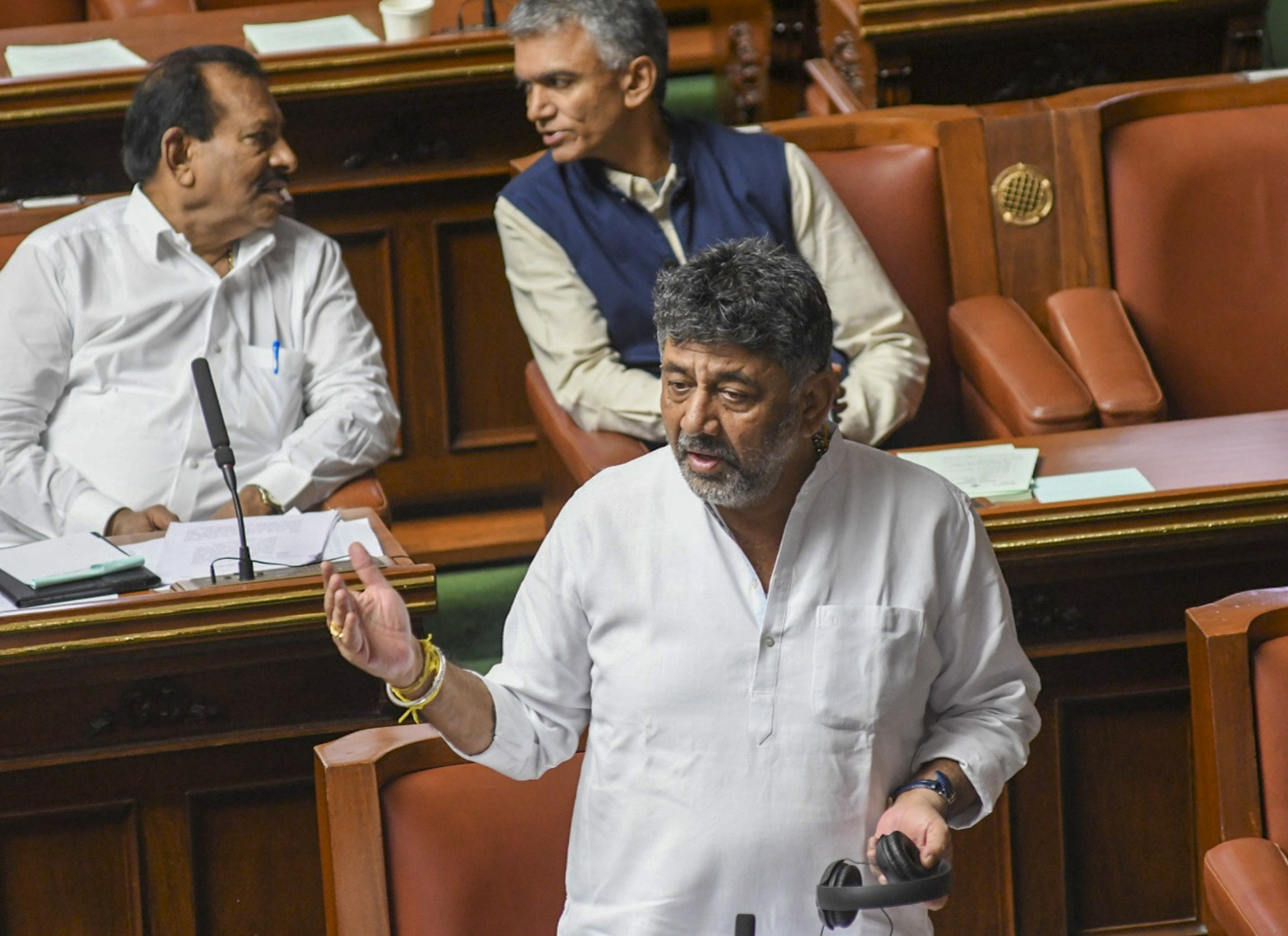 "Gandhi Family My God": DK Shivakumar's Fresh Apology Over RSS Anthem Row