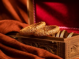 आप घर में कितना सोना रख सकते हैं? क्या बेचने पर भी लगेगा टैक्स? जानें क्या है नियम आप घर में कितना सोना रख सकते हैं? क्या बेचने पर भी लगेगा टैक्स? जानें क्या है नियम