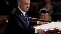 Netanyahu Visits Golan Rocket Fire Site, Vows "Severe Response"