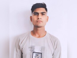 बिहार के मुजफ्फरपुर में यूट्यूब पत्रकार गौरव कुशवाहा की हत्या,  पेड़ से लटकी हुई मिली लाश बिहार के मुजफ्फरपुर में यूट्यूब पत्रकार गौरव कुशवाहा की हत्या,  पेड़ से लटकी हुई मिली लाश