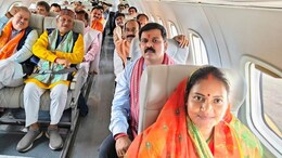 CG Cabinet Expansion: सीएम विष्णु देव साय की राज्यपाल रमेन डेका से मुलाकात, मंत्रिमंडल विस्तार की चर्चा फिर हुई तेज