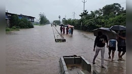 Maharashtra Rain : बदलापूरहून कर्जतकडे जाणारा राज्य महामार्ग बंद