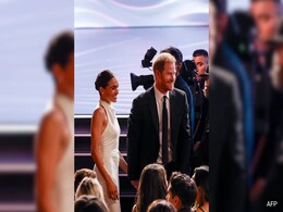 Serena Williams Teases Friends Prince Harry And Meghan Markle Over Royal Feud Serena Williams Teases Friends Prince Harry And Meghan Markle Over Royal Feud