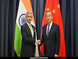 'हाथी' और 'ड्रैगन' की जोड़ी... चीन के विदेश मंत्री के भारत दौरे से क्या पिघलेगी रिश्तों में जमी बर्फ 'हाथी' और 'ड्रैगन' की जोड़ी... चीन के विदेश मंत्री के भारत दौरे से क्या पिघलेगी रिश्तों में जमी बर्फ
