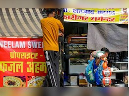सुप्रीम कोर्ट के आदेश से कोई खुशी, कोई दुखीः मुजफ्फनगर में दुकानदारों ने हटाने शुरू किए नाम वाले बैनर सुप्रीम कोर्ट के आदेश से कोई खुशी, कोई दुखीः मुजफ्फनगर में दुकानदारों ने हटाने शुरू किए नाम वाले बैनर