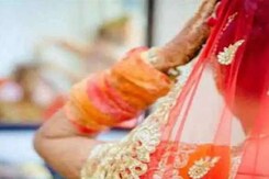 Child Marriage in India: हर 3 मिनट में एक 'बालिका वधू', रिपोर्ट में चौंकाने वाला खुलासा ! Child Marriage in India: हर 3 मिनट में एक 'बालिका वधू', रिपोर्ट में चौंकाने वाला खुलासा !