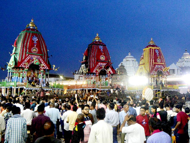 Jagannath Rath Yatra 2024: पुरी प्रसिद्ध ‘रथ यात्रा’ के लिए तैयार, 3 रथों को सिंहद्वार लाया गया