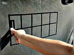 कार पर जमी धूल पर उंगलियां चलाकर शख्स ने दिखाया अपना टैलेंट, वायरल वीडियो देख यूजर्स बोले- कमाल की कारीगरी है