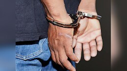 तासगाव शरद पवार गटाच्या दोन कार्यकर्त्यांना अटक, दिवाळीचा फराळ वाटप केल्याप्रकरणी कारवाई