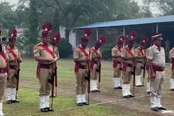 Naxal Attack in Bijapur: नक्सली हमले में शहीद जवानों को श्रद्धांजलि देने पहुंचे सीएम विष्णु देव साय Naxal Attack in Bijapur: नक्सली हमले में शहीद जवानों को श्रद्धांजलि देने पहुंचे सीएम विष्णु देव साय