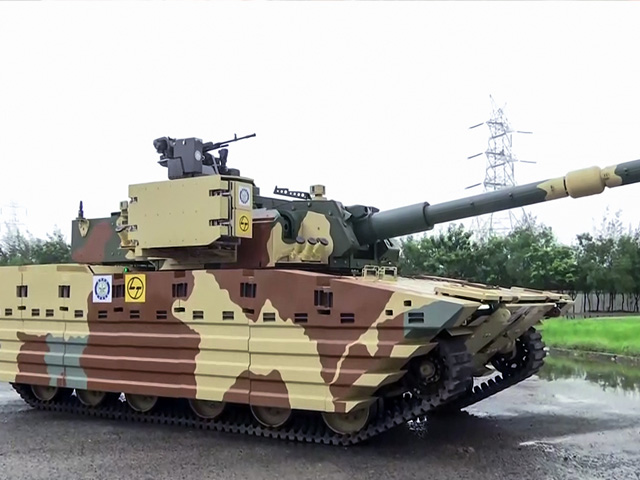 Light Tanks, Developed In 2 Years, Unveiled. Will Be Deployed Against China