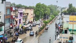 Rajasthan Weather: राजस्थान में मूसलाधार बारिश से सड़कें जलमग्न, जानिए अगले 4 दिनों का मौसम अपडेट