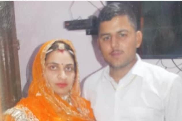 पत्नी के साथ शहीद जवान अजय सिंह नरूका  पत्नी के साथ शहीद जवान अजय सिंह नरूका