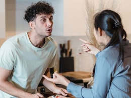 'तुमसे शादी करके मेरी लाइफ बर्बाद हो गई',  अक्सर ऐसी शिकायतें करती हैं वाइफ, एक्सपर्ट से जानें रिलेशनिशप बेहतर करने के उपाय 'तुमसे शादी करके मेरी लाइफ बर्बाद हो गई',  अक्सर ऐसी शिकायतें करती हैं वाइफ, एक्सपर्ट से जानें रिलेशनिशप बेहतर करने के उपाय