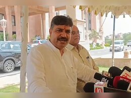 Rajasthan Politics: विपक्ष ने सदन में दलित टीचर को तलवार से काटने का उठाया मुद्दा, विधानसभा में हंगामा Rajasthan Politics: विपक्ष ने सदन में दलित टीचर को तलवार से काटने का उठाया मुद्दा, विधानसभा में हंगामा