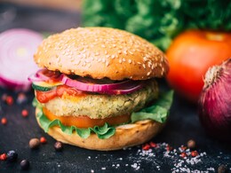This Street-Style Tawa Burger Will Make You Forget All About Fast Food