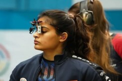 Paris Olympics 2024 Day 1 Live Update: 10 मीटर एयर पिस्टल के फाइनल में पहुंची Manu Bhaker | Breaking Paris Olympics 2024 Day 1 Live Update: 10 मीटर एयर पिस्टल के फाइनल में पहुंची Manu Bhaker | Breaking