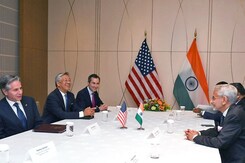 Jaishankar In Tokyo For Quad Meet, Putin Warns US of Cold War-Style Missiles, Israel & Hezbollah on Brink of All-Out War? Jaishankar In Tokyo For Quad Meet, Putin Warns US of Cold War-Style Missiles, Israel & Hezbollah on Brink of All-Out War?