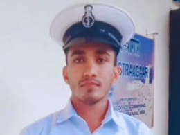 Rajasthan: आज झुंझुनू आएगा डांगर के लाल नेवी जवान सितेंद्र सांखला का पार्थिव शरीर, INS ब्रह्मपुत्र के हादसे में हुए थे शहीद  Rajasthan: आज झुंझुनू आएगा डांगर के लाल नेवी जवान सितेंद्र सांखला का पार्थिव शरीर, INS ब्रह्मपुत्र के हादसे में हुए थे शहीद