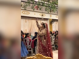VIDEO: अपनी शादी में दुल्हन ने ली ऐसी एंट्री डर गए देखने वाले, किया ऐसा डांस लोग बोले- मेहमान भी शर्मिंदा हैं VIDEO: अपनी शादी में दुल्हन ने ली ऐसी एंट्री डर गए देखने वाले, किया ऐसा डांस लोग बोले- मेहमान भी शर्मिंदा हैं