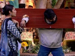 Bigg Boss OTT 3 के फिनाले वीक में हुआ नॉमिनेशन टास्क, इन चार कंटेस्टेंट में होगा इविक्शन Bigg Boss OTT 3 के फिनाले वीक में हुआ नॉमिनेशन टास्क, इन चार कंटेस्टेंट में होगा इविक्शन