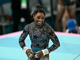 Simone Biles Fights Through Calf Pain, Continues Great Olympics Gymnastics Form