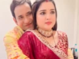 Maroon Color Sadiya Reel: मरून कलर सड़िया गाना यूट्यूब पर 183 मिलियन के पार, आम्रपाली दुबे-निरहुआ ने शेयर किया रोमांटिक वीडियो Maroon Color Sadiya Reel: मरून कलर सड़िया गाना यूट्यूब पर 183 मिलियन के पार, आम्रपाली दुबे-निरहुआ ने शेयर किया रोमांटिक वीडियो